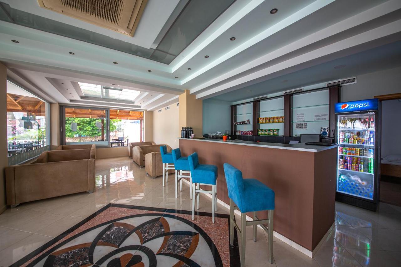 Hotel Keliani Саранде Екстериор снимка